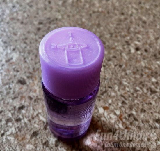 Отзыв о двухфазном средстве для снятия макияжа Clinique от Estee Lauder
